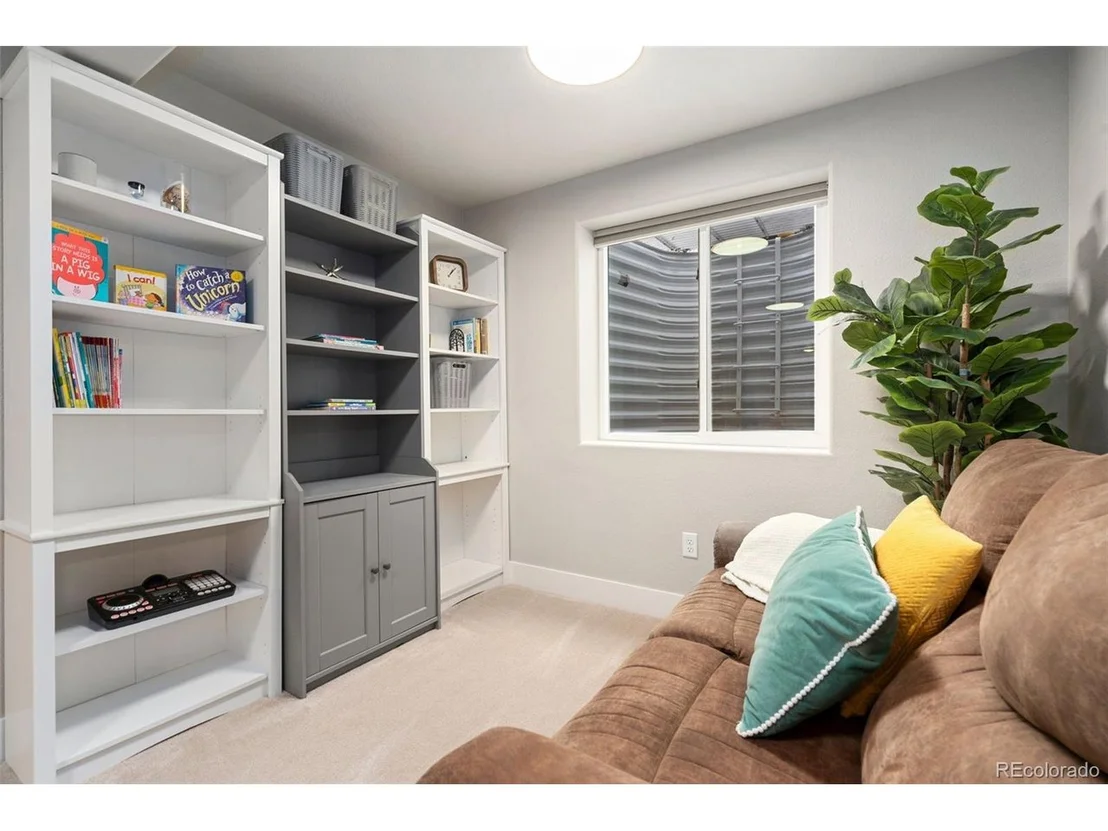 Photo of 1789 Long Shadow Dr