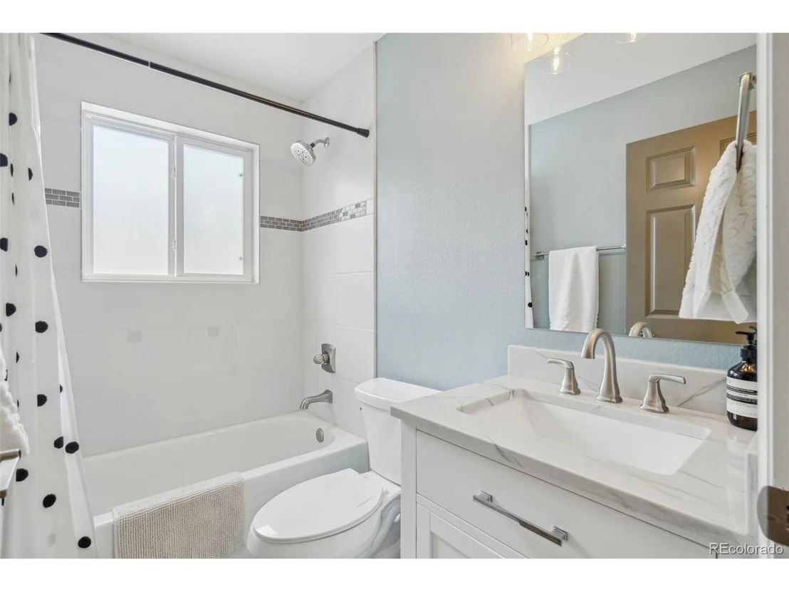 Photo of 6281 Mcintyre Way