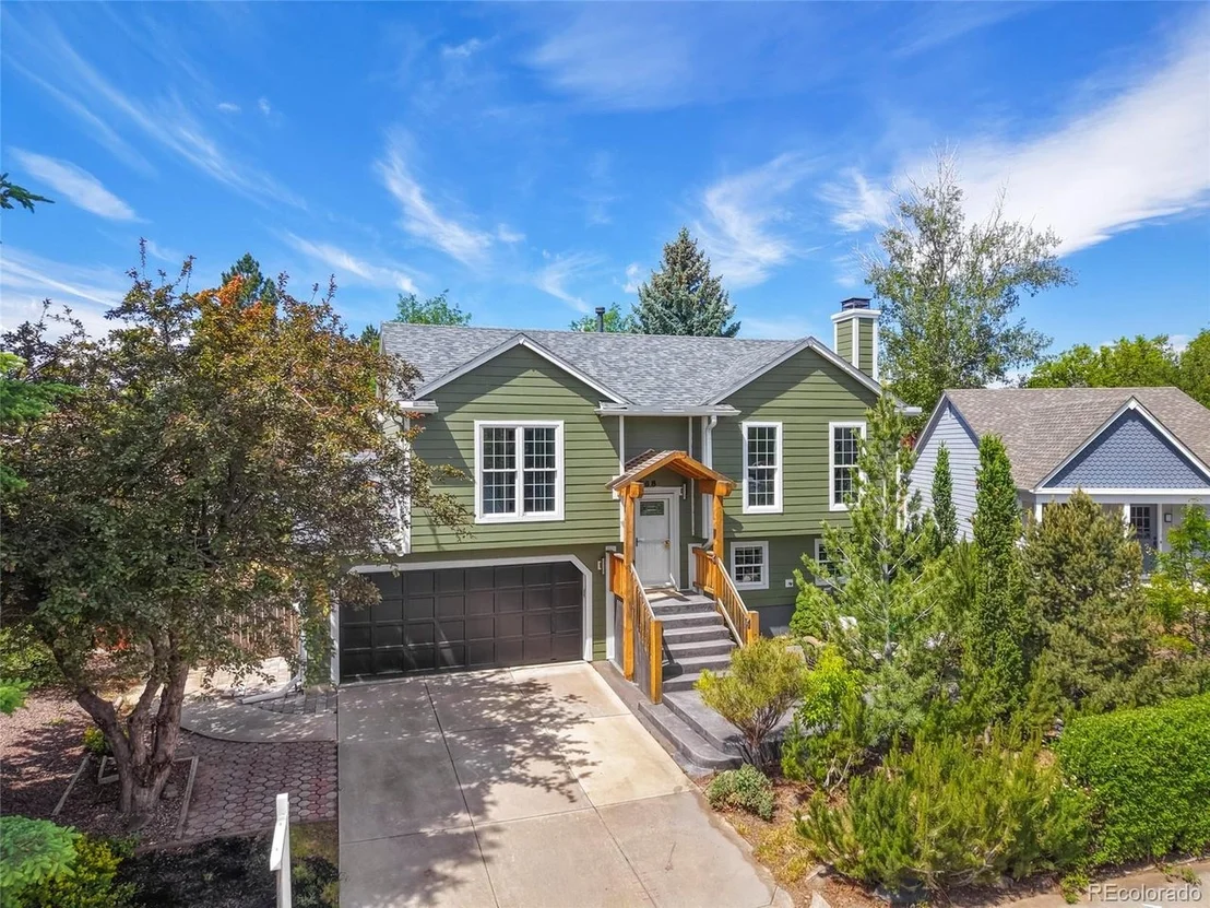 Photo of 768 Barberry Cir