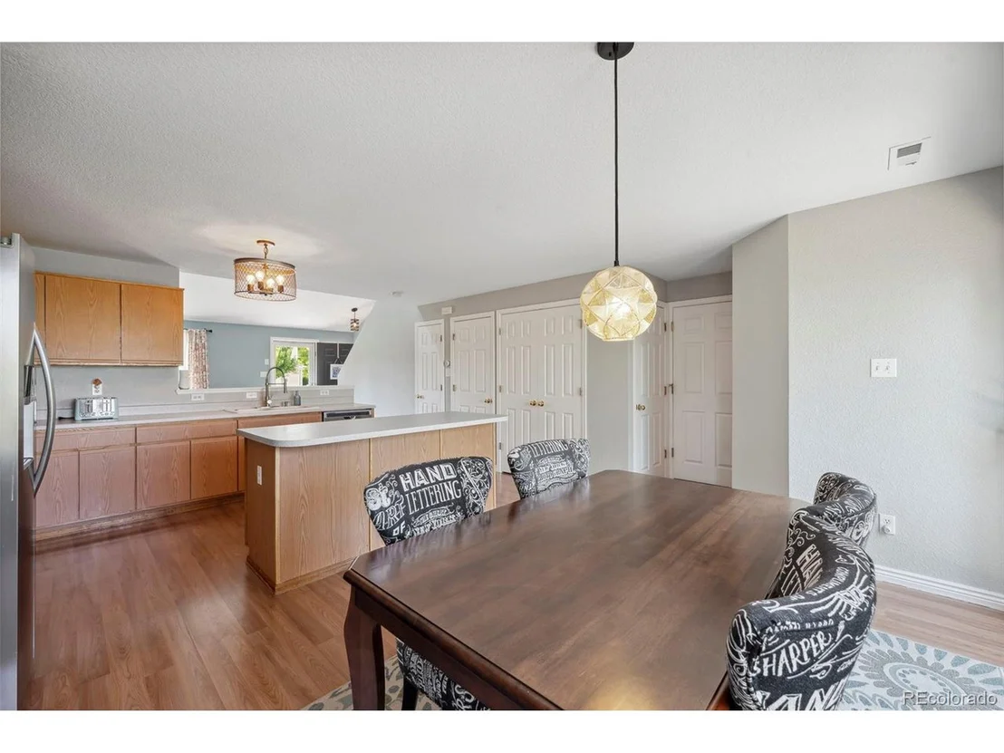 Photo of 7977 Emerson Ave
