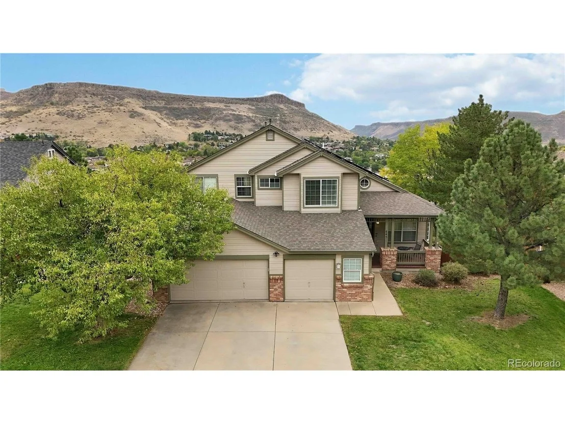 Photo of 445 Mesa View Way
