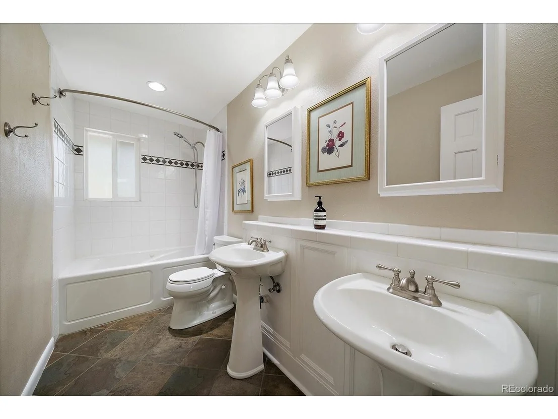 Photo of 4039 Histead Way