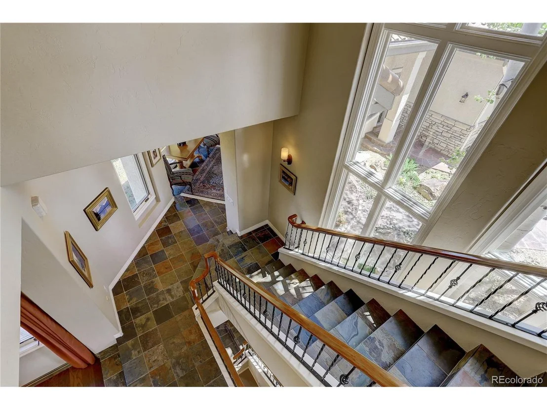 Photo of 290 Skyhill Dr