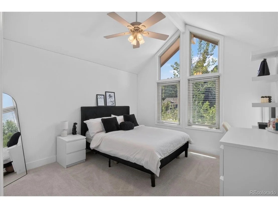 Photo of 5373 E Links Cir