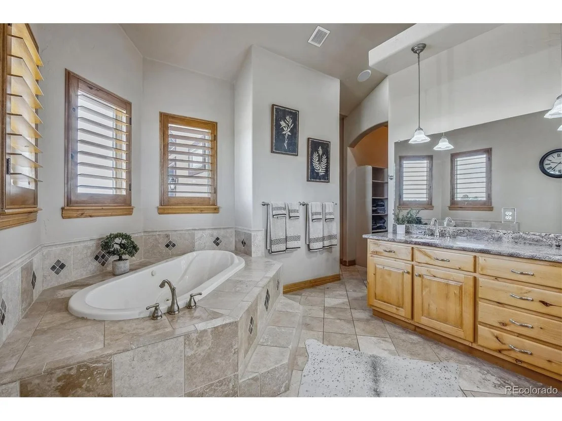 Photo of 11624 Dunrich Rd