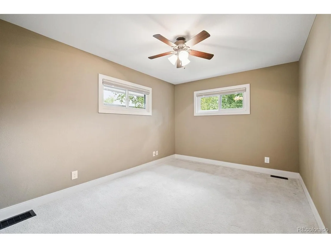 Photo of 31 Skyline Dr