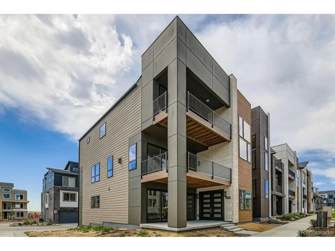 Photo of 16599 Peak Way