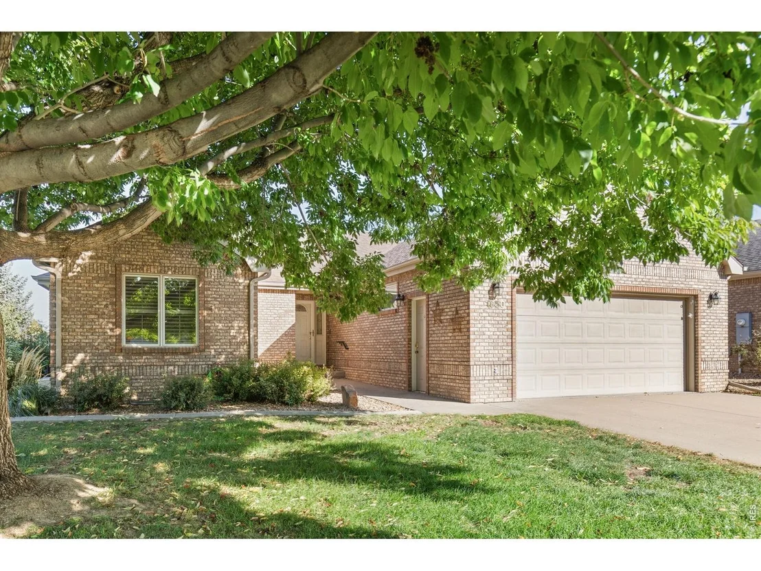 Photo of 1650 46th Ave