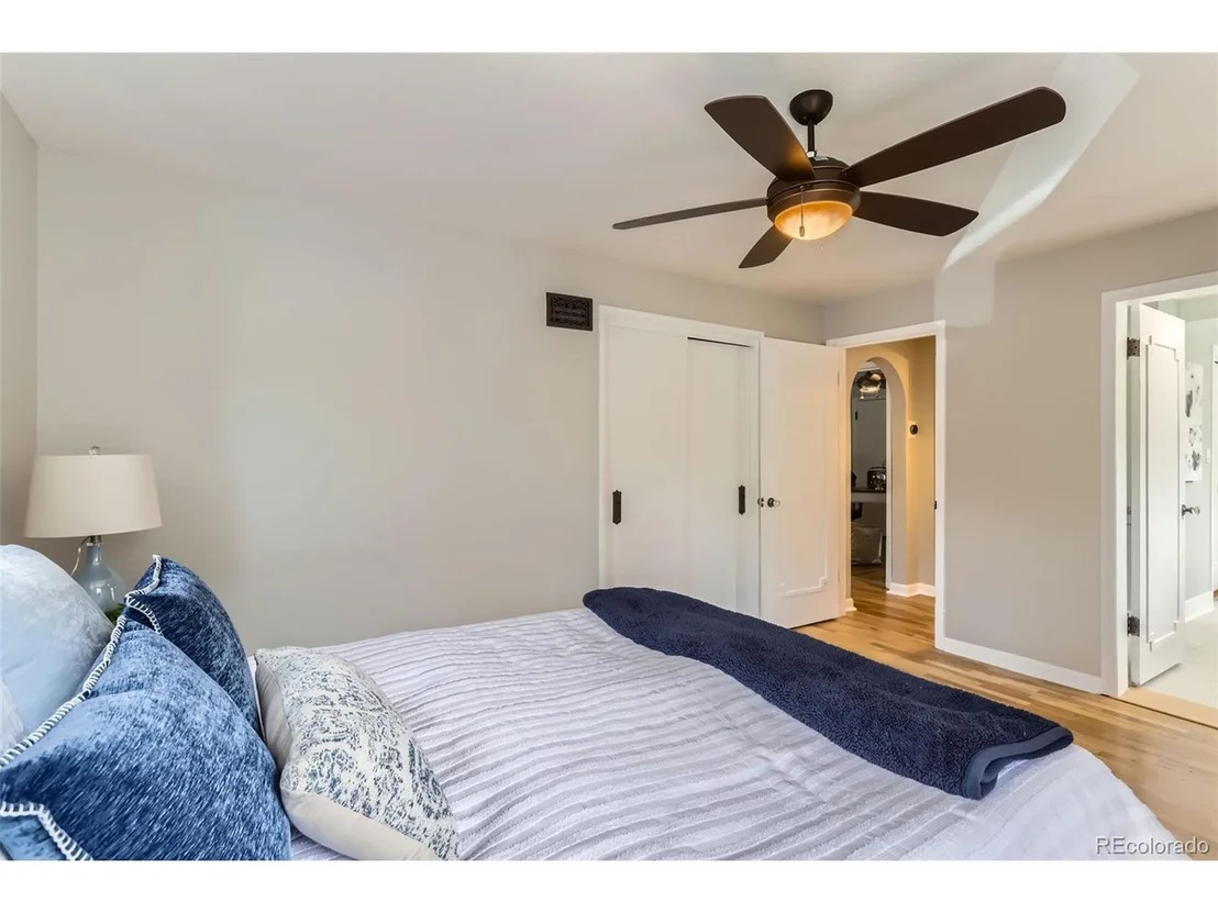 Photo of 734 Sumner St
