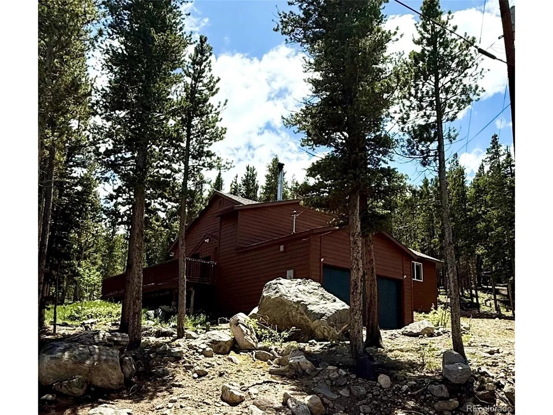 Photo of 250 Upper Forest Rd