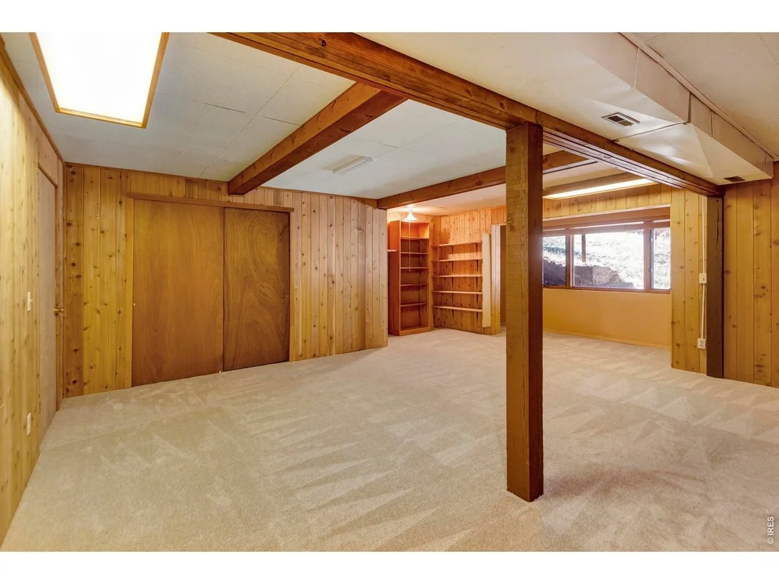 Photo of 1996 Uplands Cir
