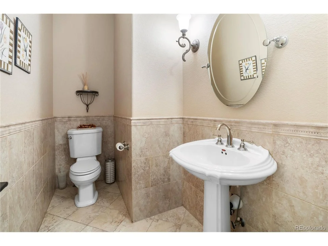 Photo of 7723 Devinney Ct