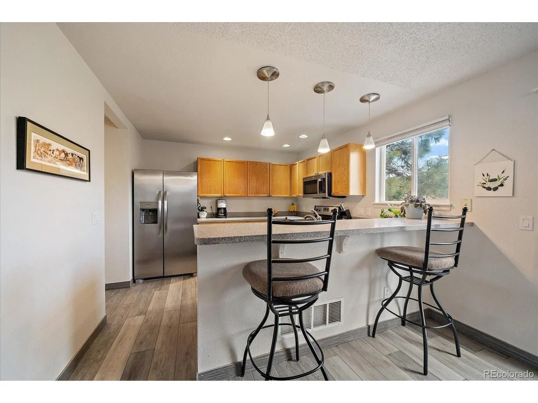 Photo of 700 Mango Dr