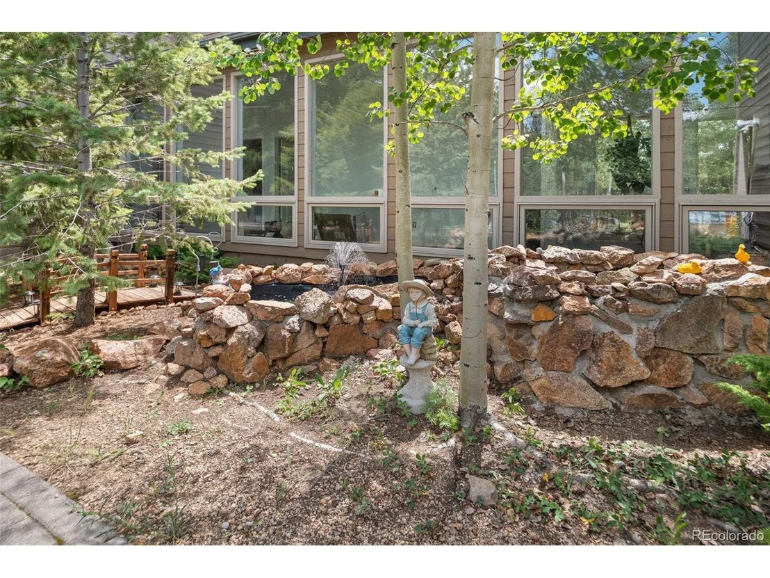 Photo of 72 Ridge Ln
