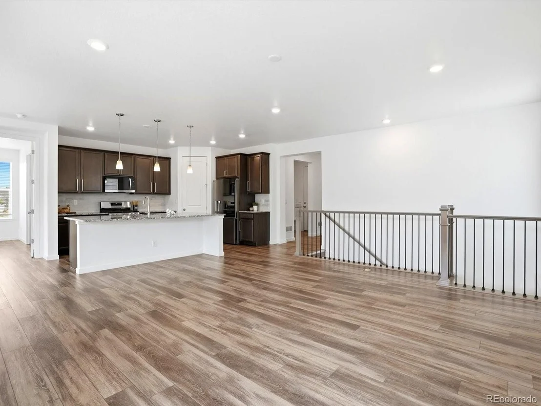 Photo of 982 High Point Trl