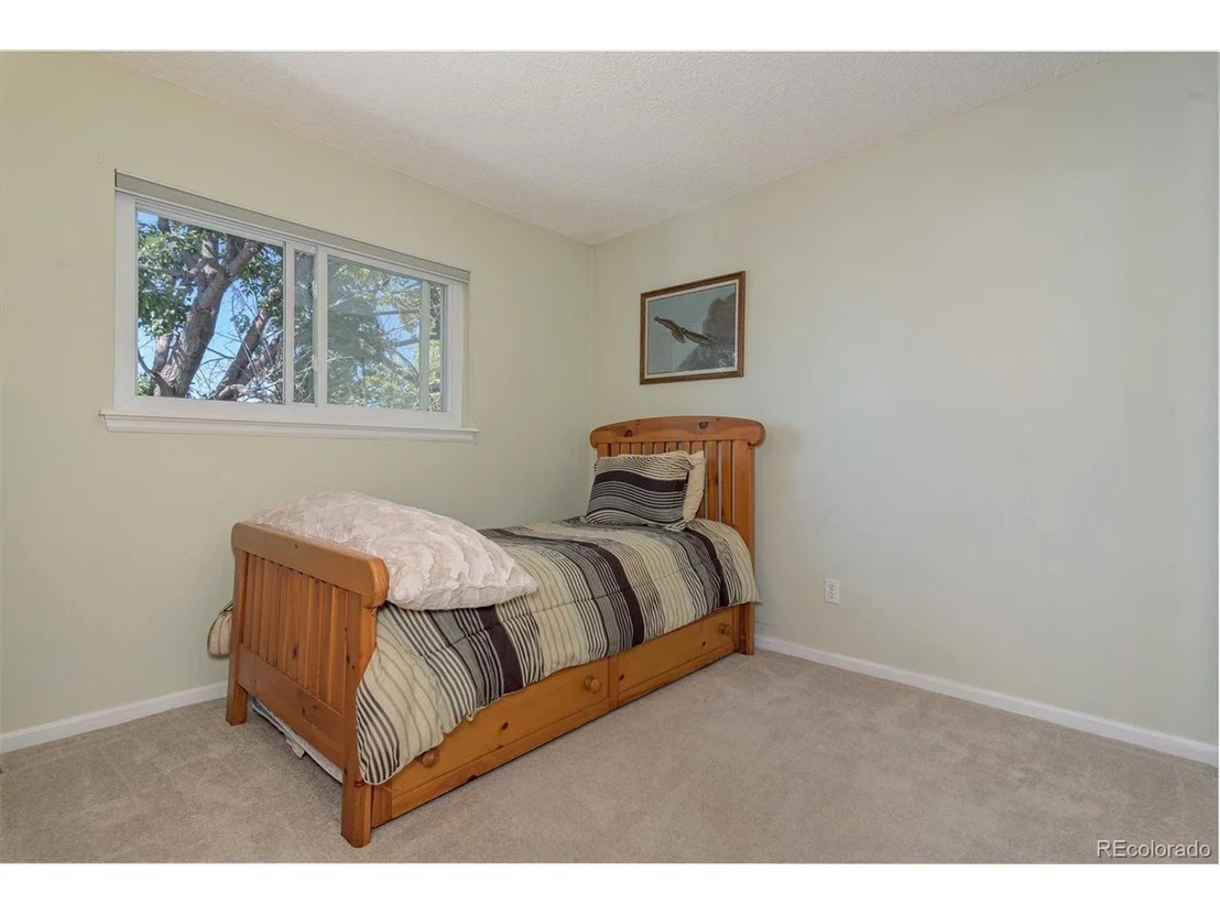 Photo of 12801 Clermont St