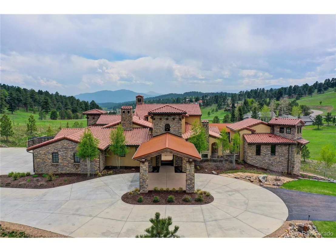 Photo of 484 Spring Ranch Dr