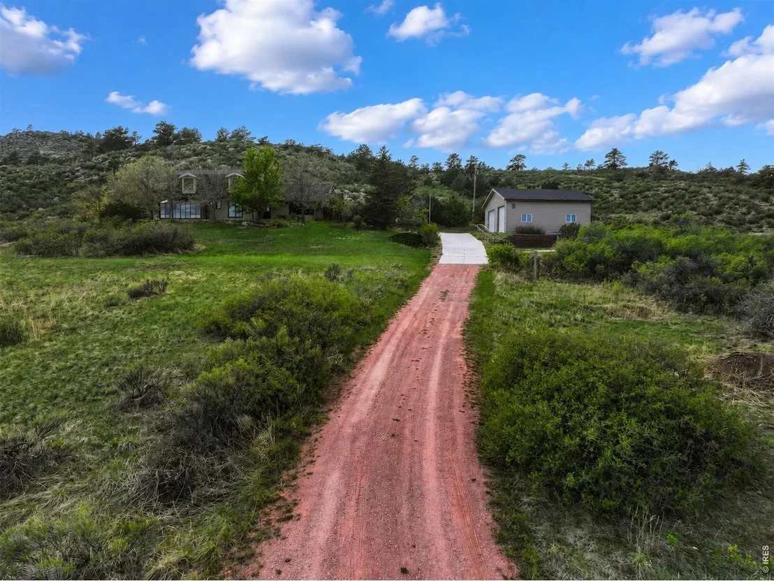 Photo of 26 Poorwill Ln