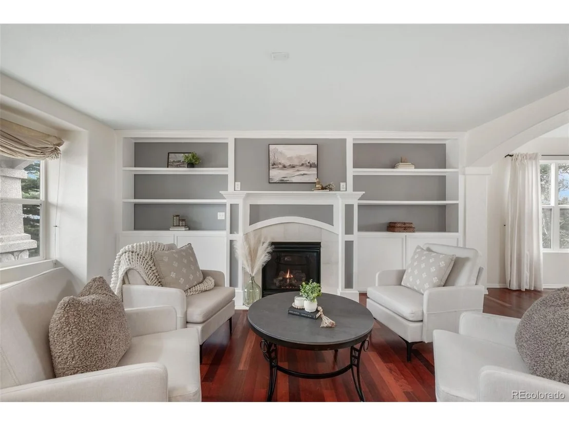 Photo of 15656 Paiute Cir
