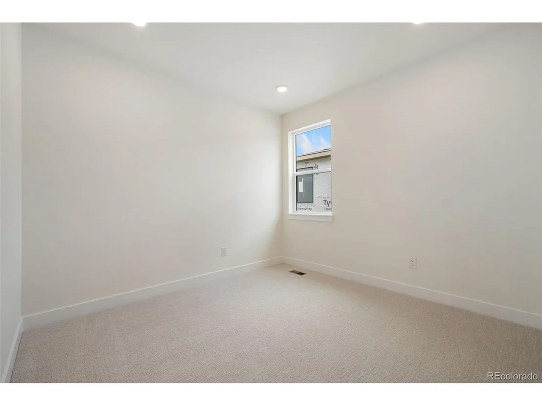 Photo of 1637 Winter Glow Dr
