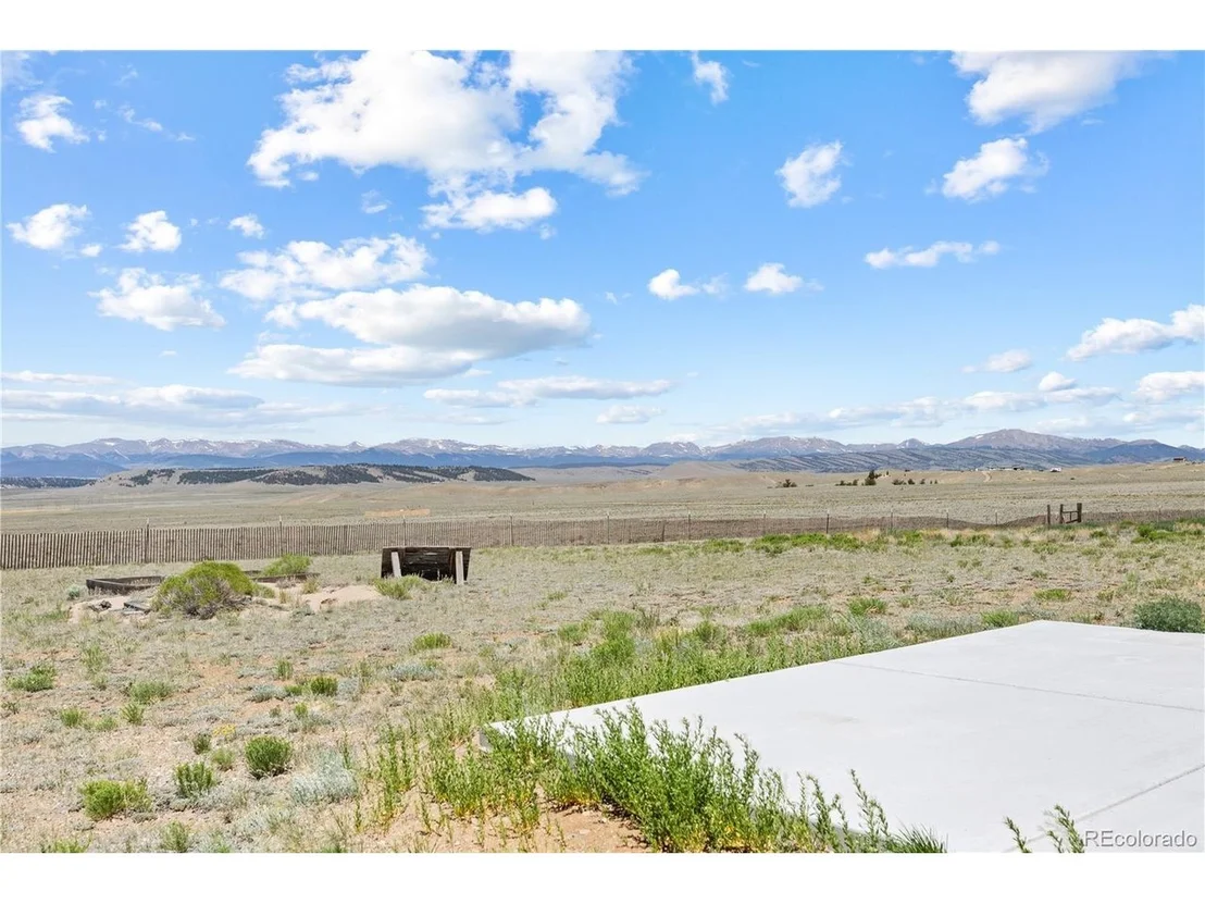 Photo of 1421 Larimer Rd
