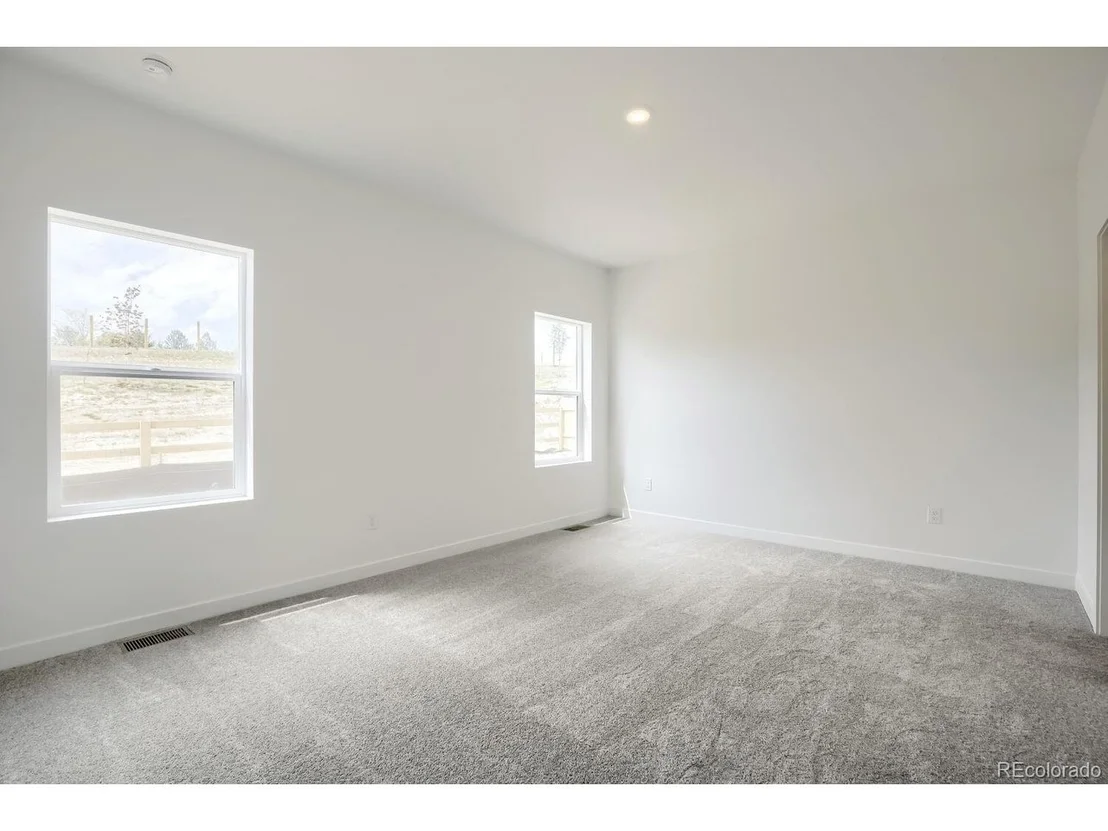 Photo of 1790 Drumming Dr