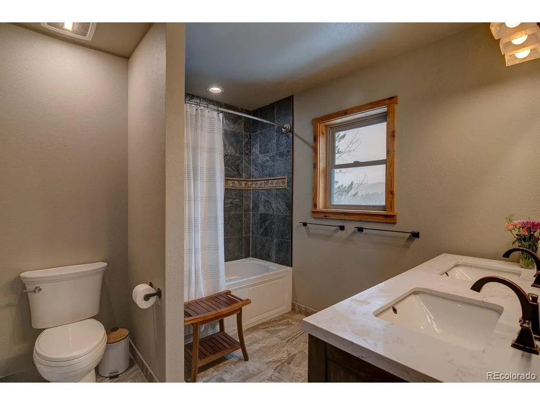 Photo of 45 Oak Way