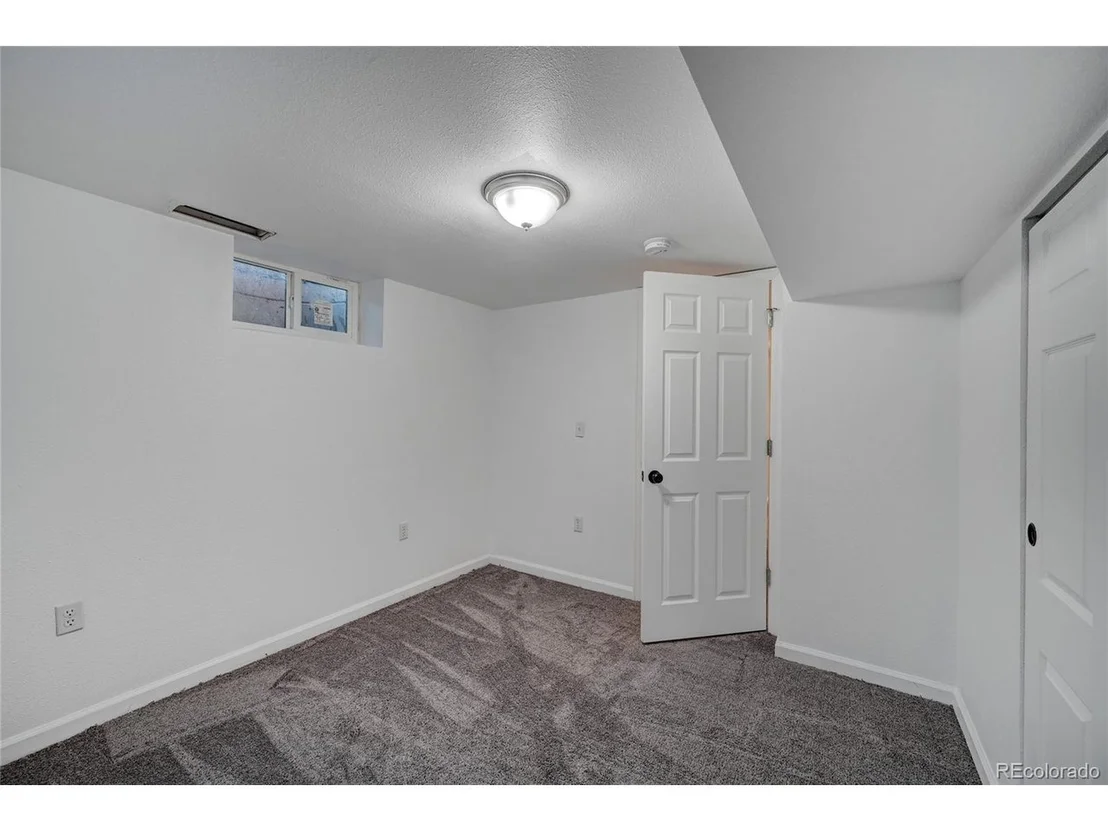 Photo of 3010 Locust St