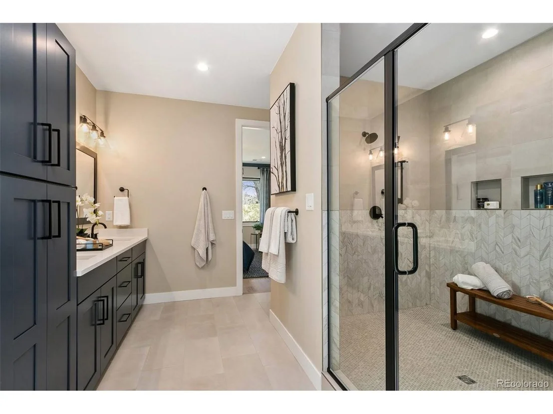 Photo of 1784 Barefoot Dr