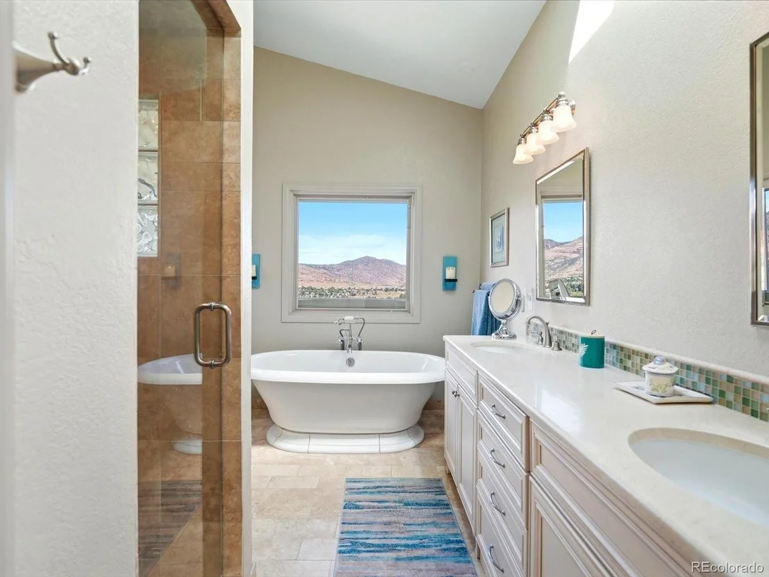 Photo of 5961 Crestbrook Dr