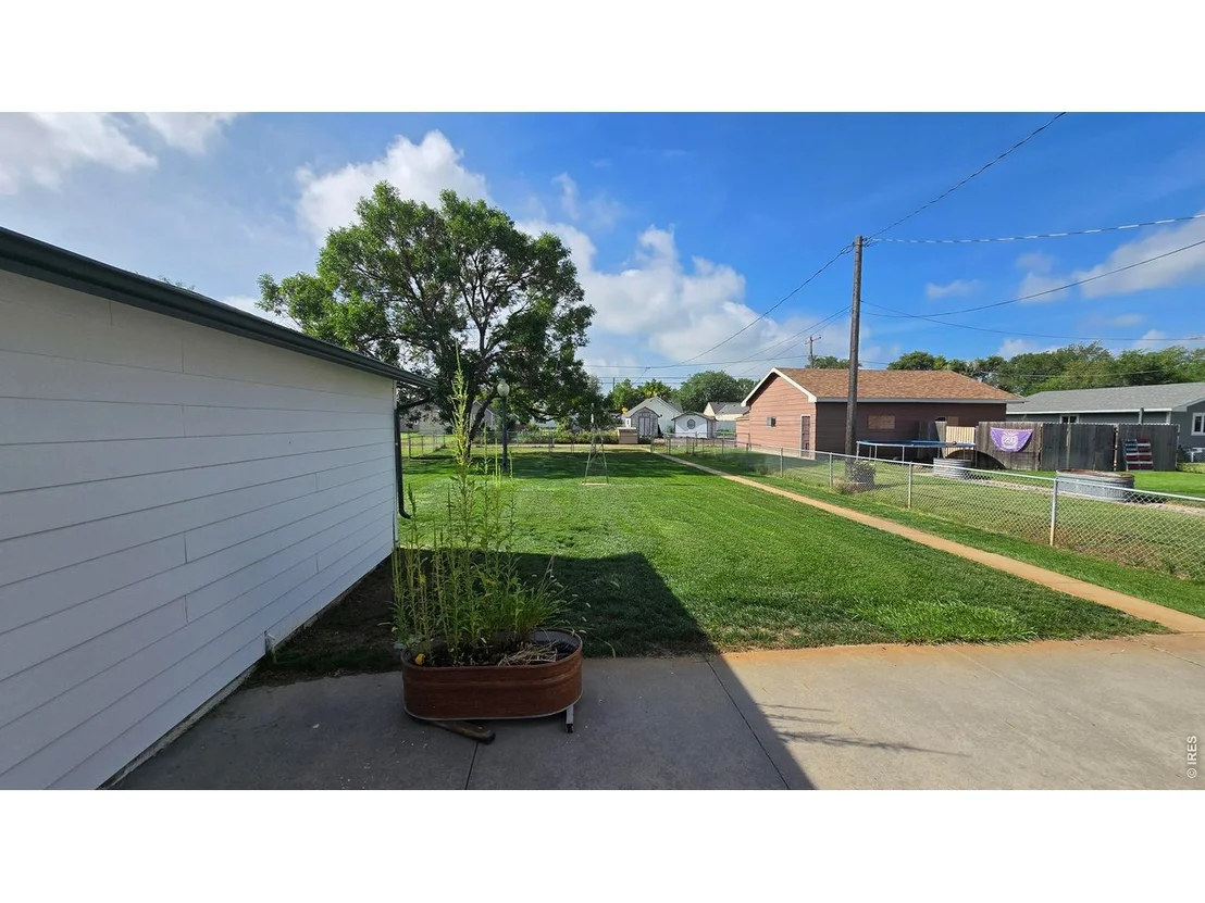 Photo of 411 Clark St
