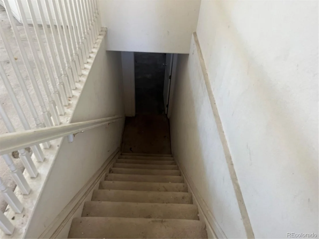 Photo of 4432 Ceylon