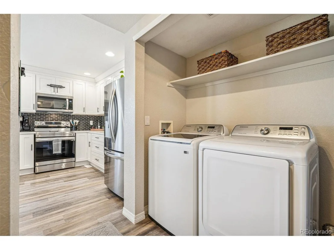 Photo of 10533 Taylor Ave