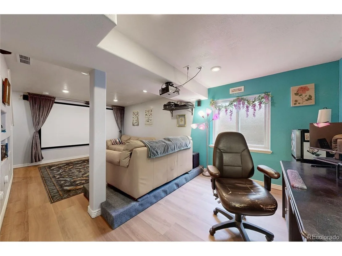 Photo of 3173 50th Ave