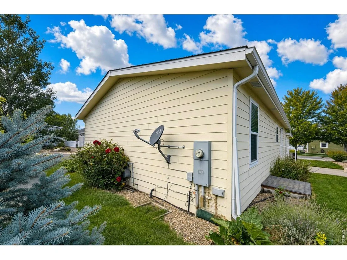 Photo of 7900 Mountain View Dr