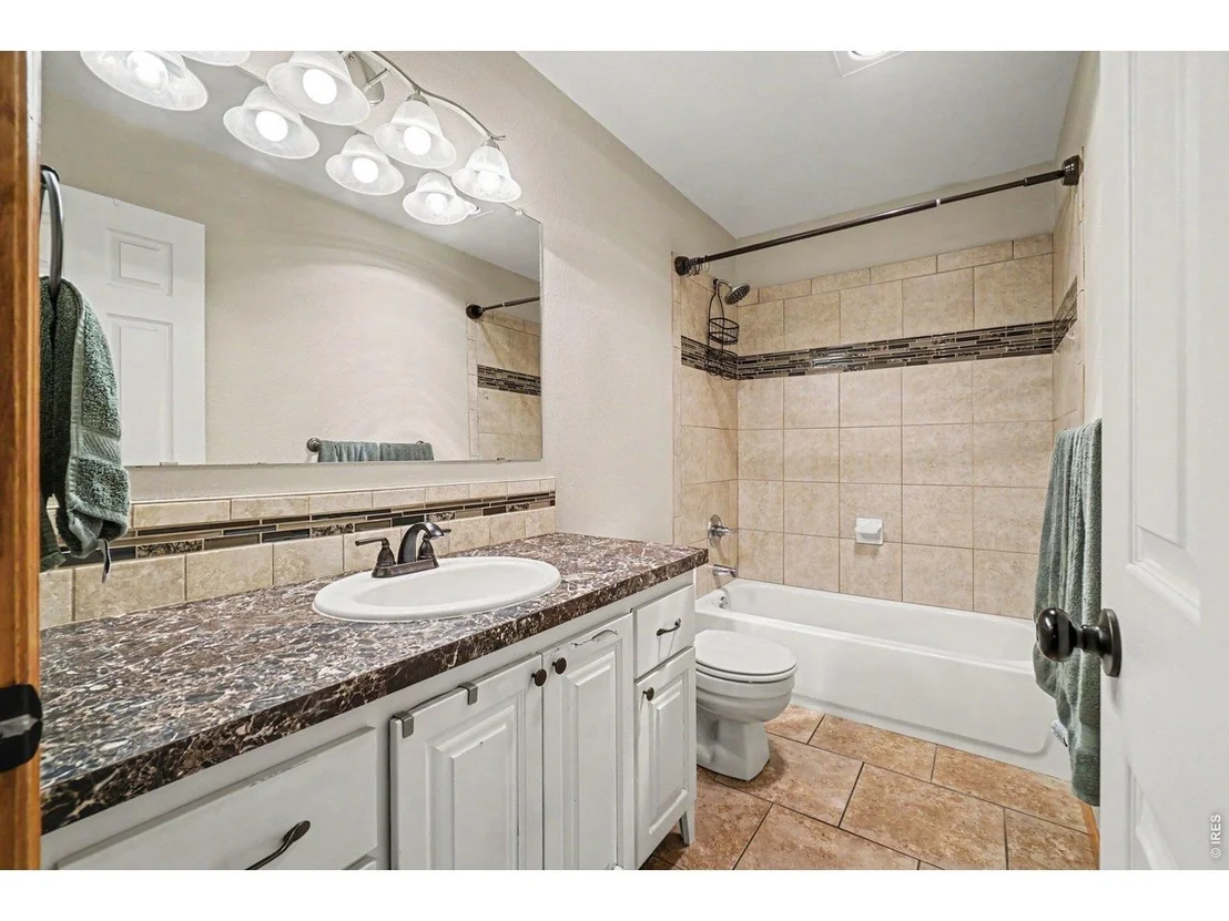 Photo of 3919 Logan Dr
