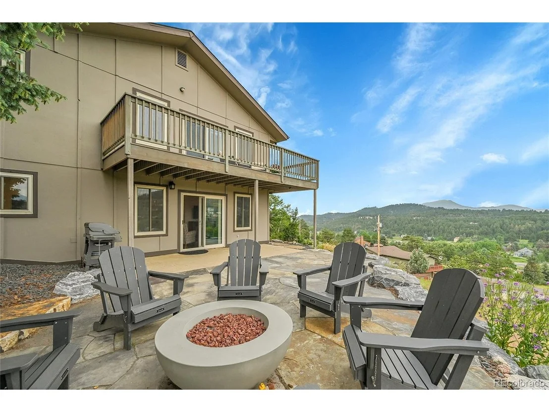 Photo of 30334 Roan Dr