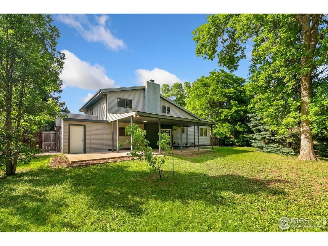 Photo of 2828 Redwing Rd