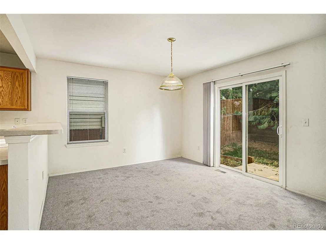 Photo of 6520 Stagecoach Ave