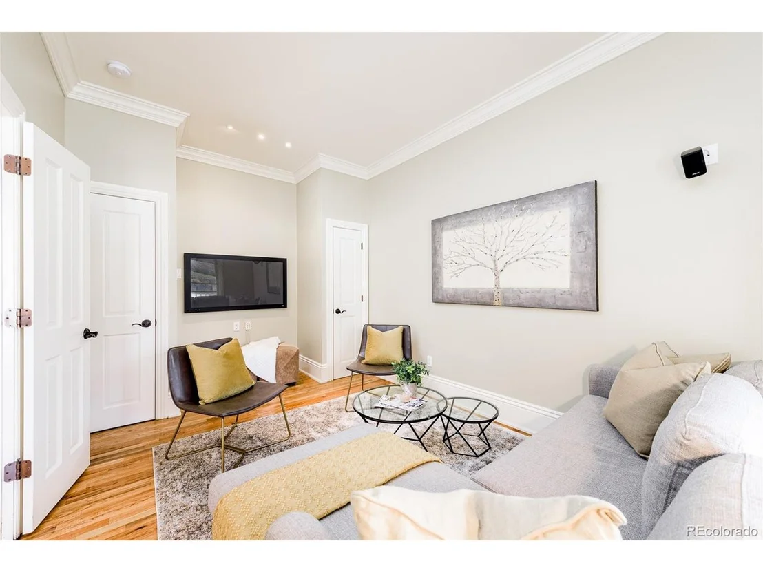 Photo of 501 Pleasant St