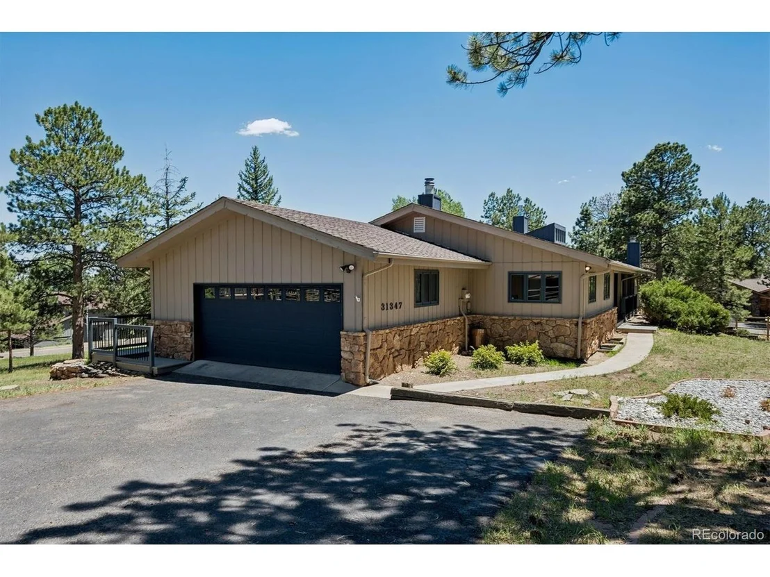 Photo of 31347 Tamarisk Ln