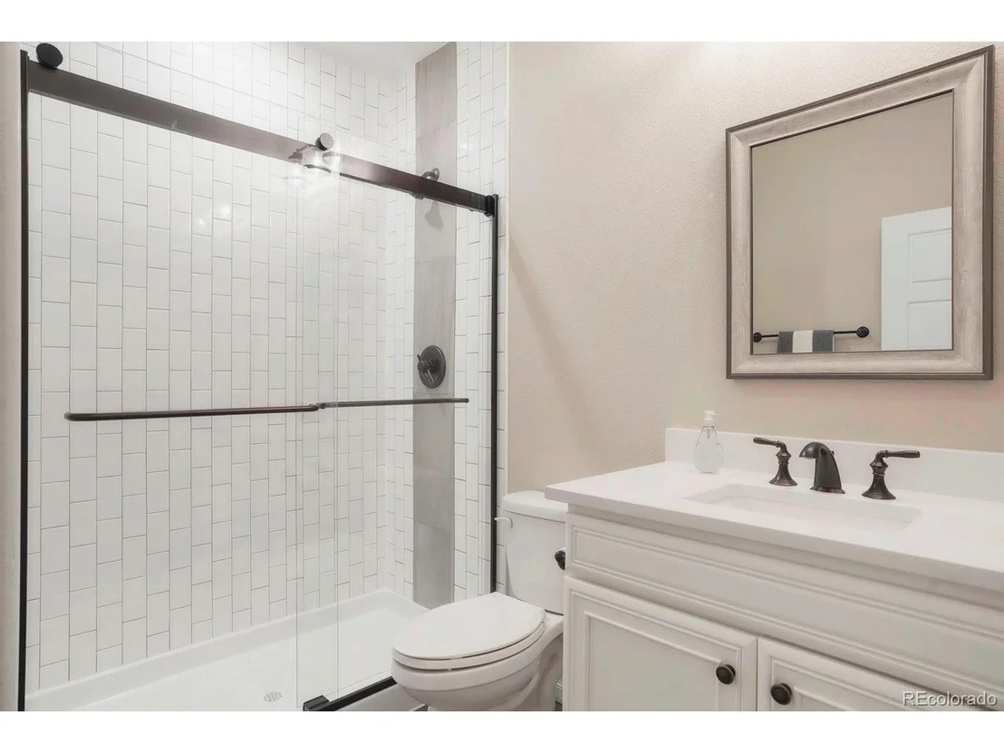 Photo of 1293 Lyons Ln