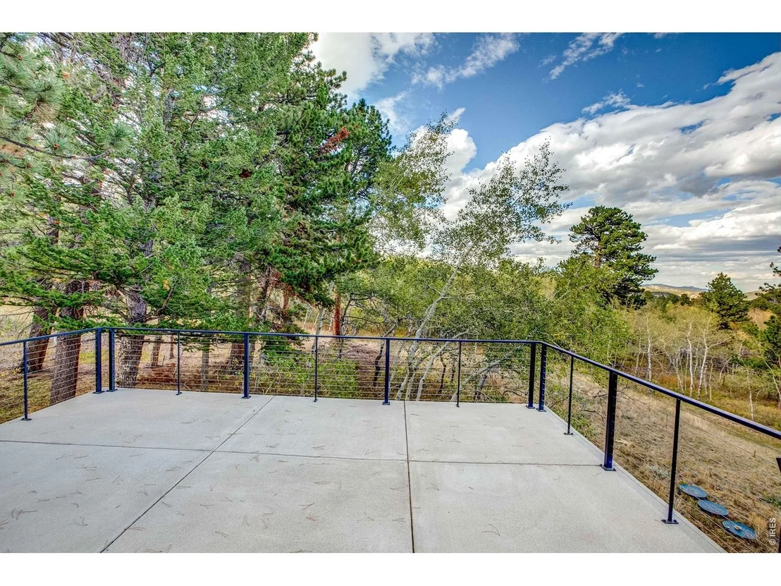 Photo of 964 Ski Rd