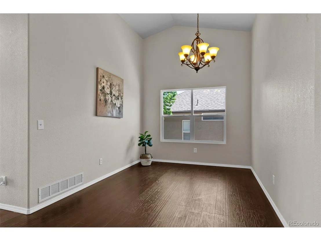 Photo of 3839 Range Dr