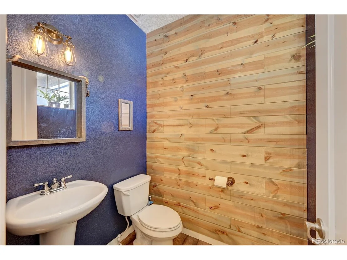 Photo of 6880 W 60th Ave