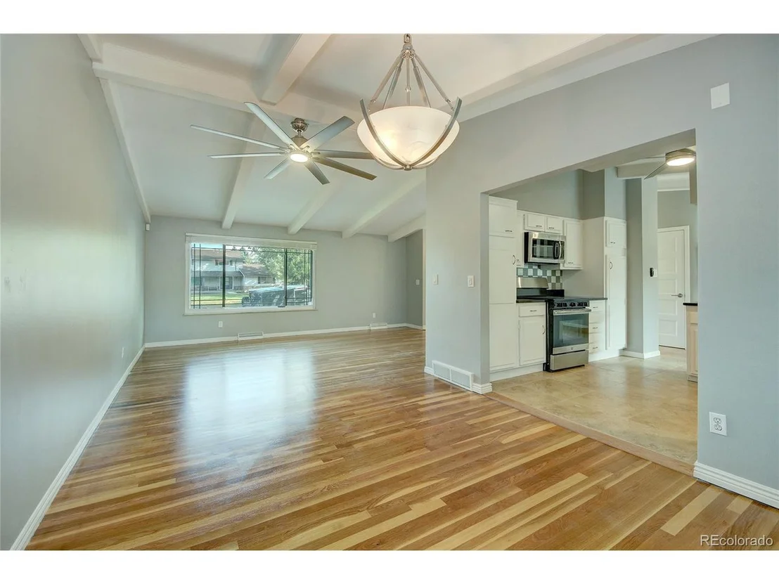 Photo of 1394 E Easter Cir