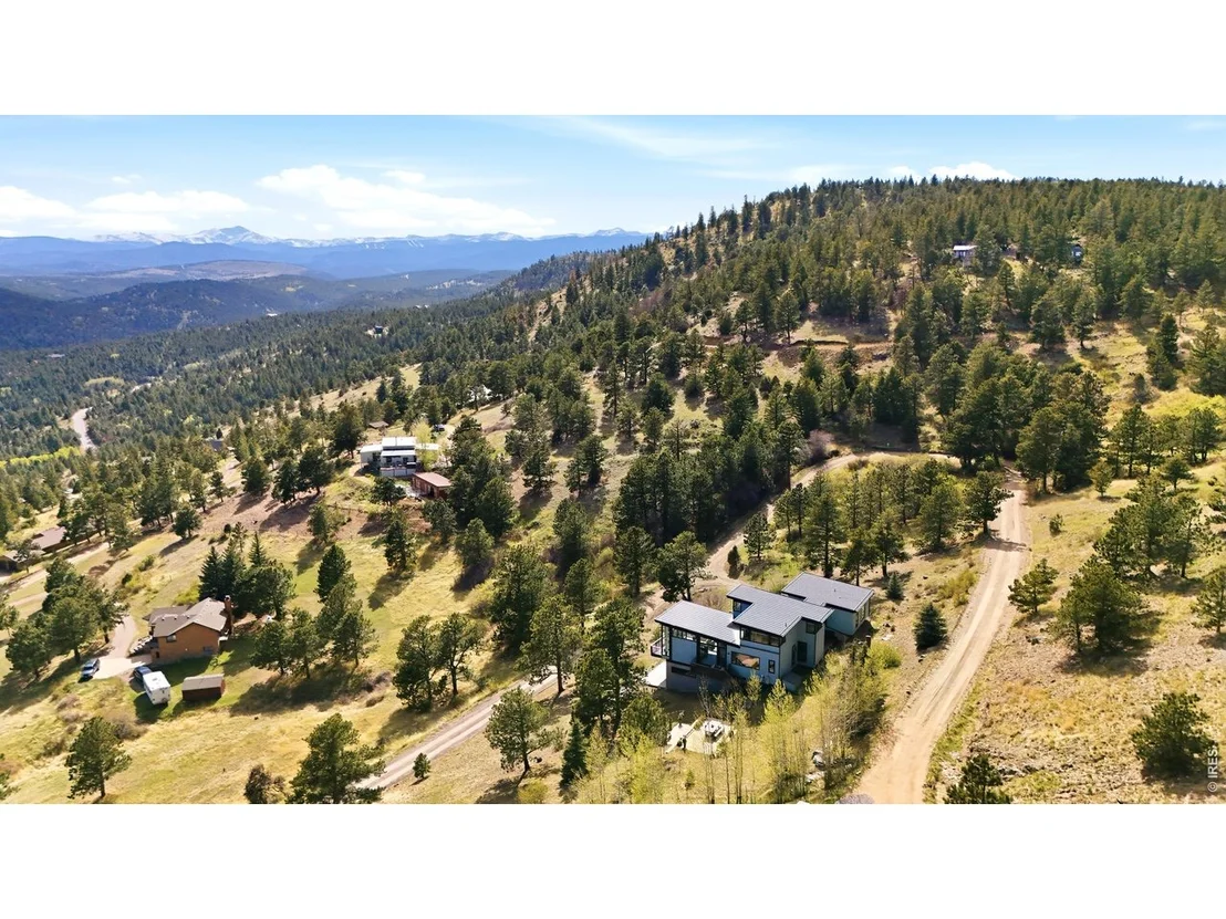 Photo of 660 S Peak Rd
