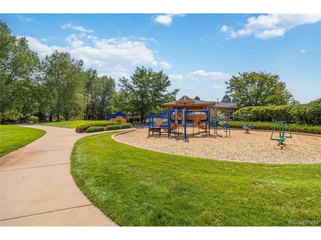 Photo of 13965 Sandtrap Cir