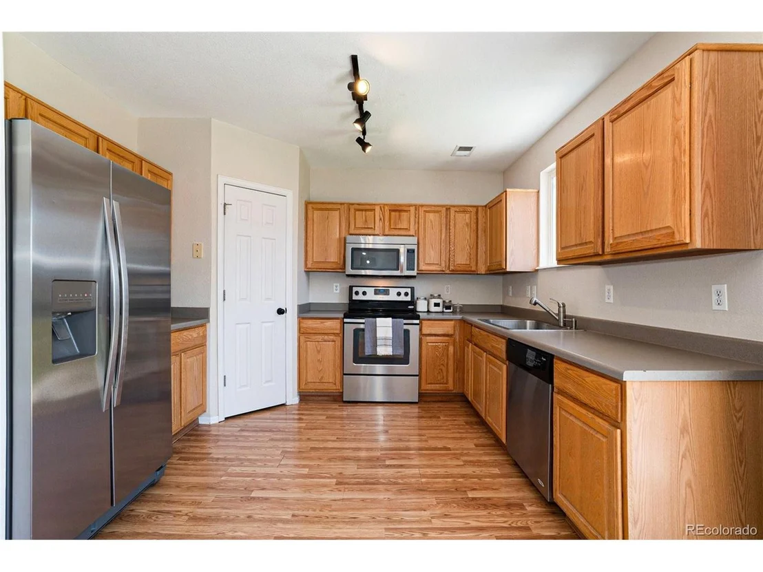Photo of 11614 Oakland Dr