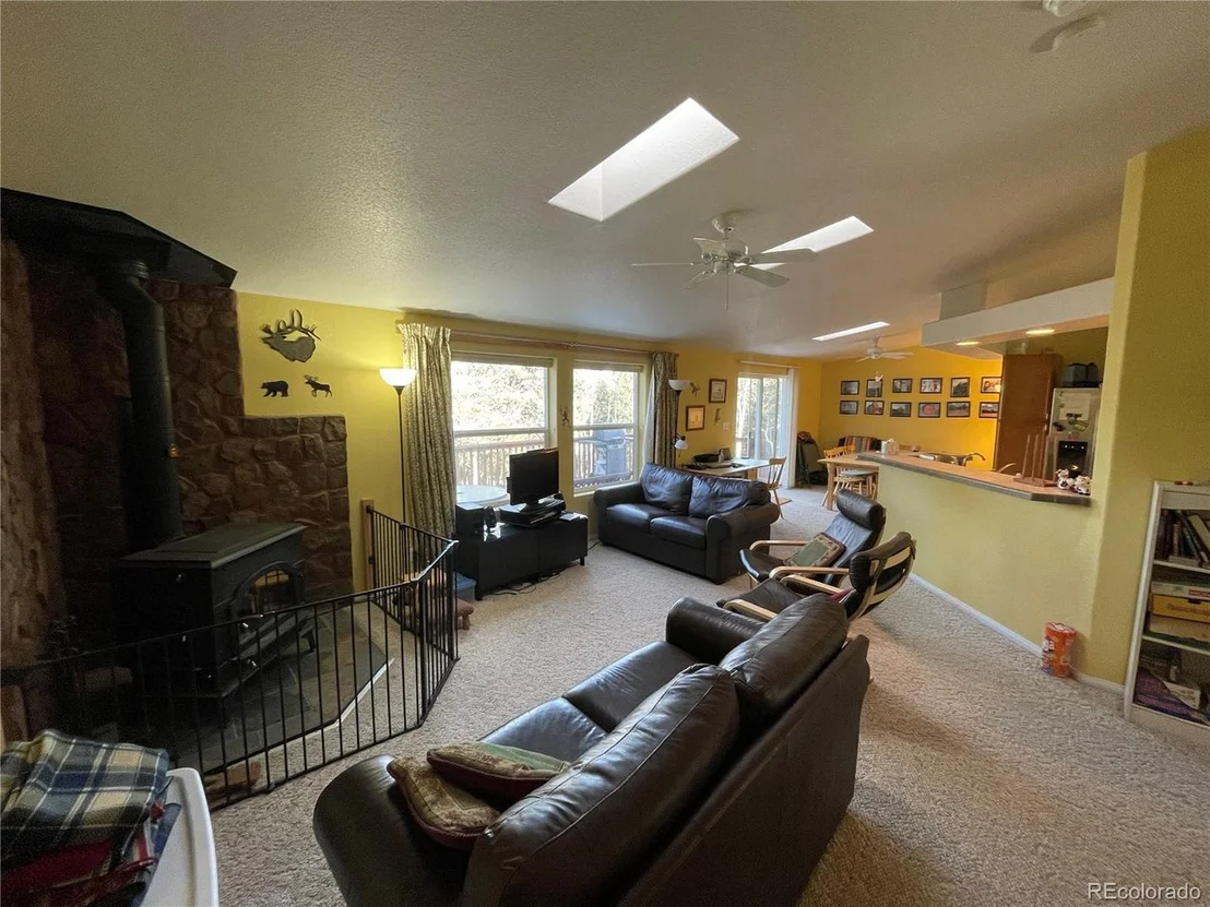 Photo of 663 Bellows Rd